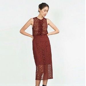 ❌SOLD❌Zara lace co-ord set. XS. Top & pencil skirt